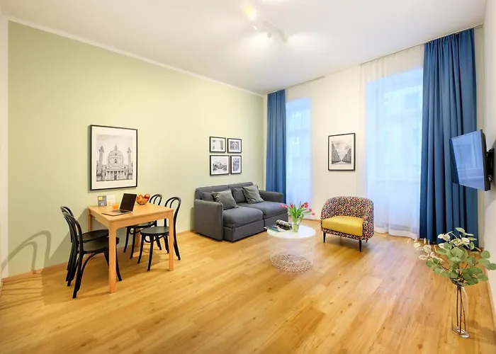 Jimmy's Dandelion Apartmanhotel