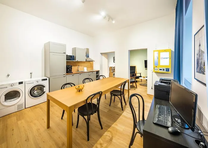 Jimmy's Dandelion Apartmanhotel Bécs