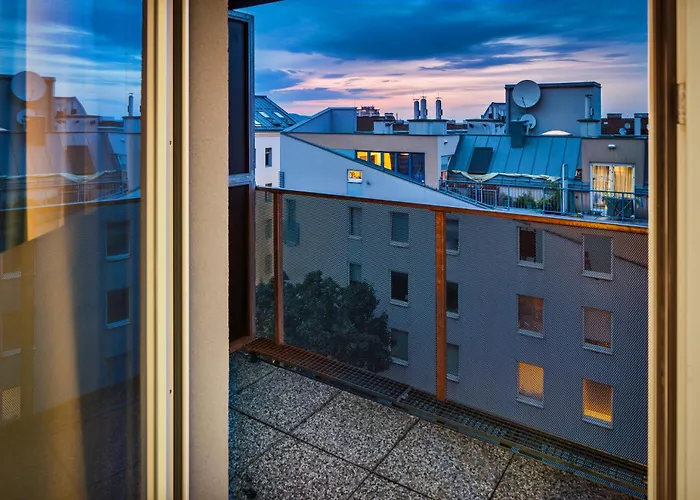 Jimmy's Dandelion Aparthotel 4*