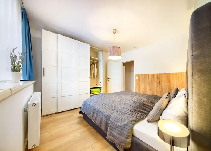 Apartmanhotel Jimmy's Dandelion 4*